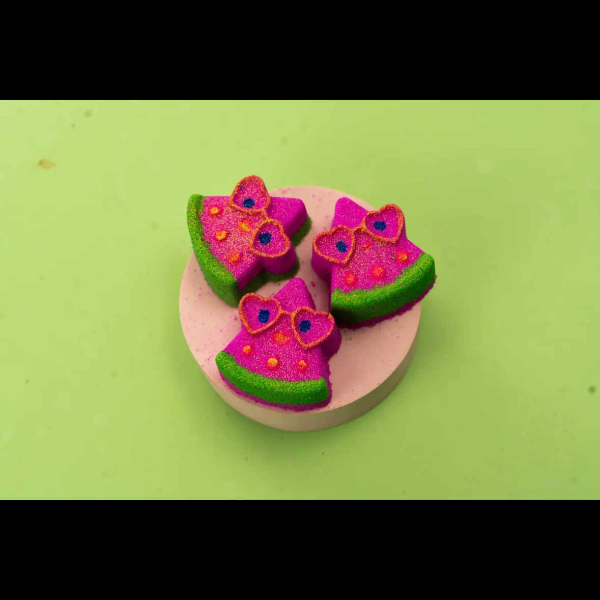 Mini watermelon bath bomb